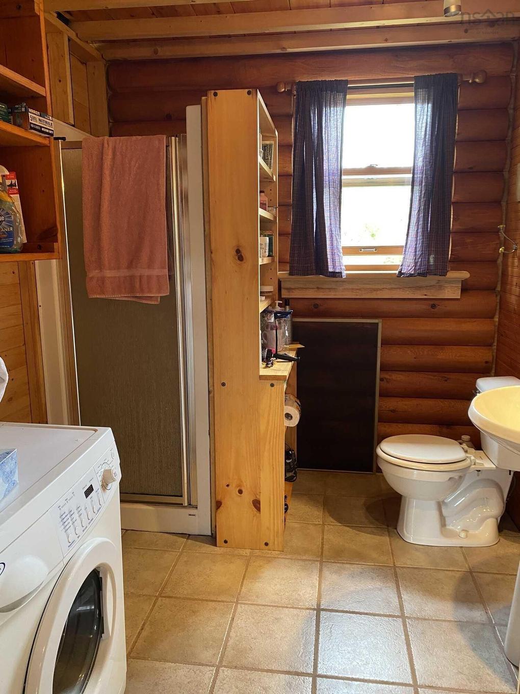 6700 Ns-211, Isaacs Harbour, NS