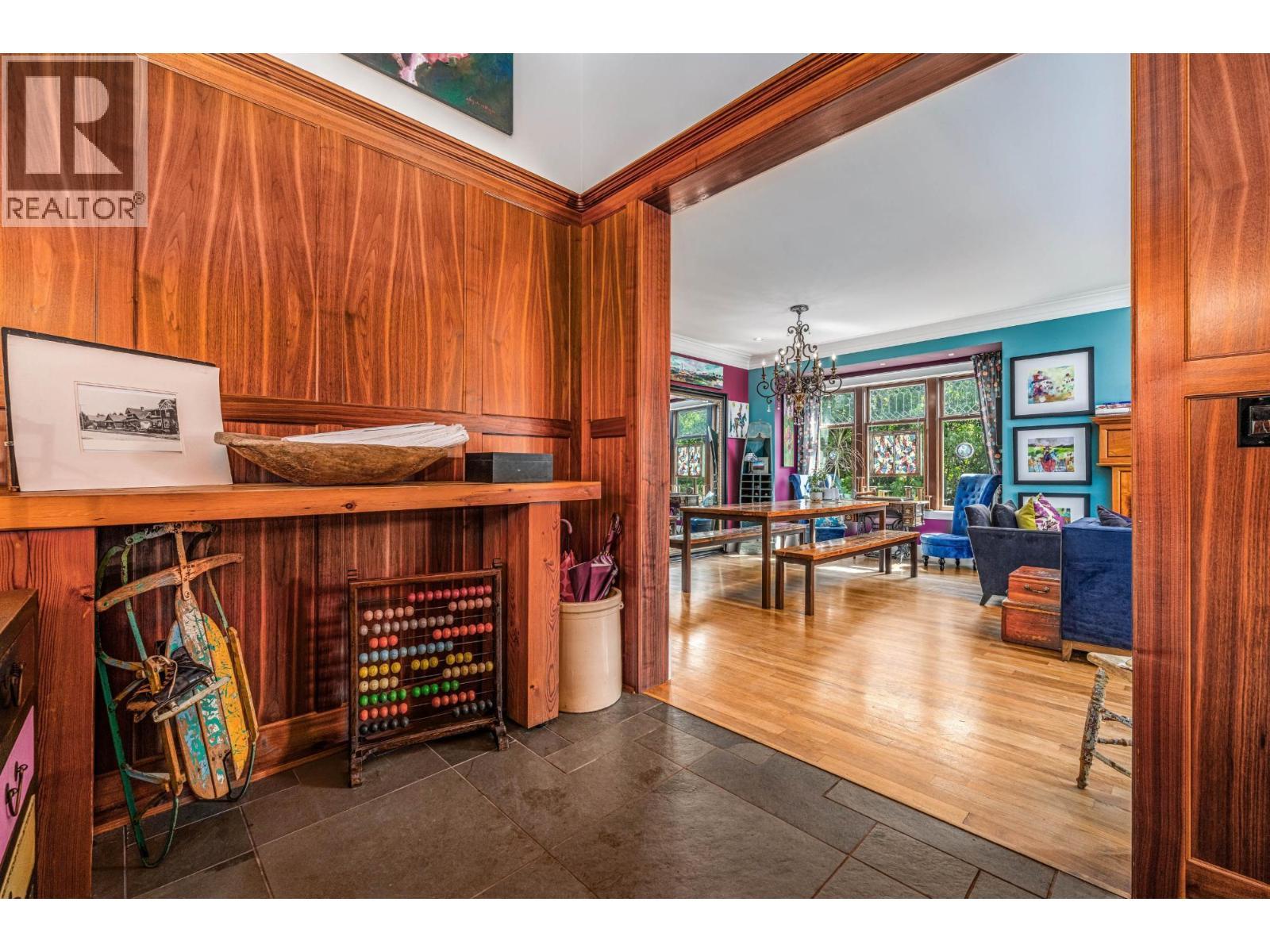 622 5Th Avenue, Fernie, BC - Indoor Photo Showing Other Room