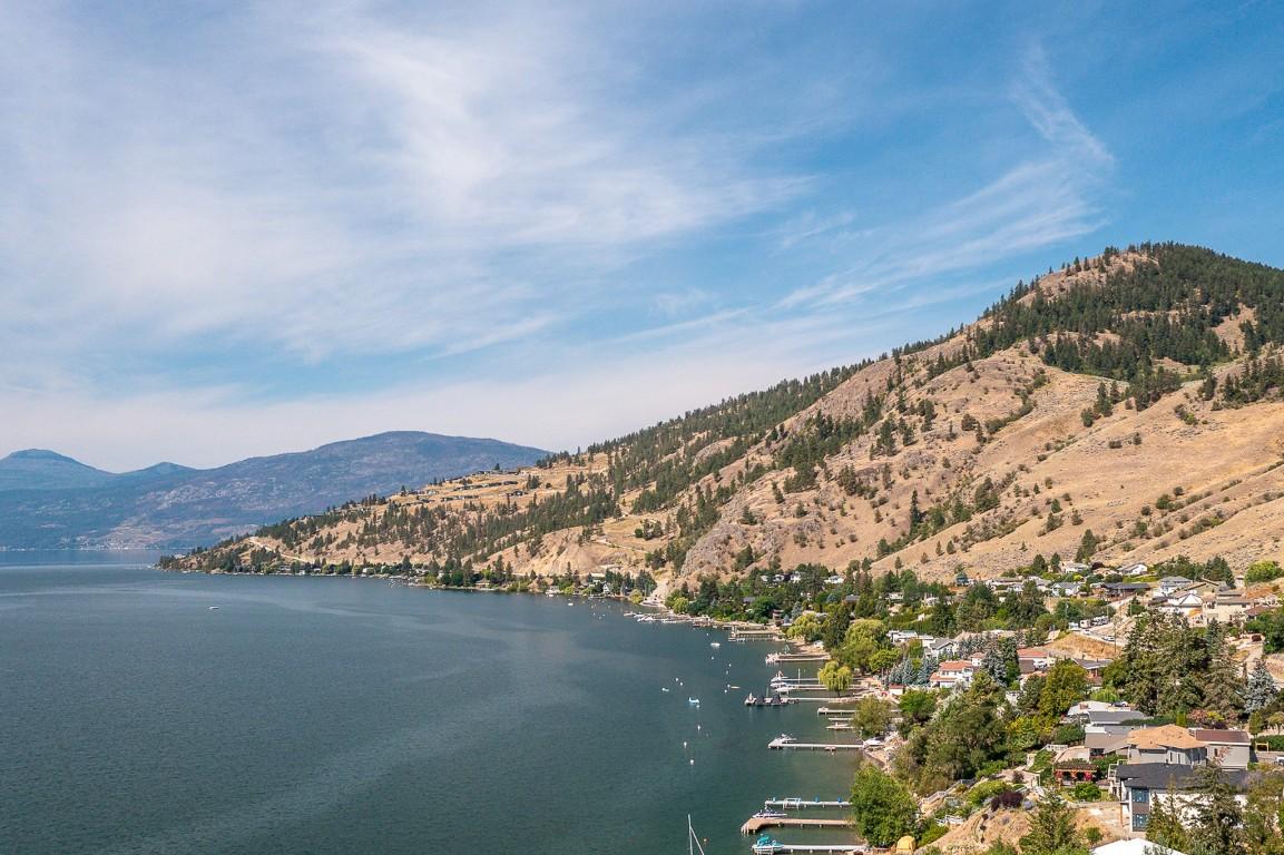 8201 Tronson Road, Vernon, BC