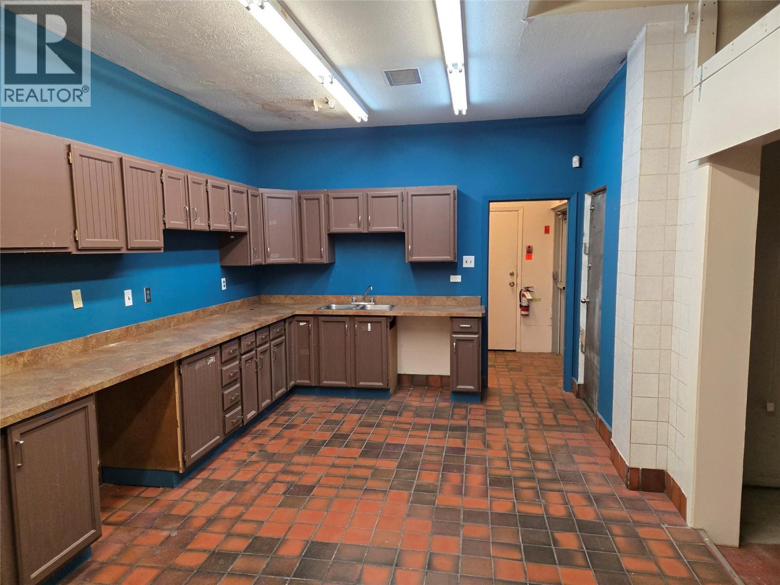 639 Main Street, Penticton, BC