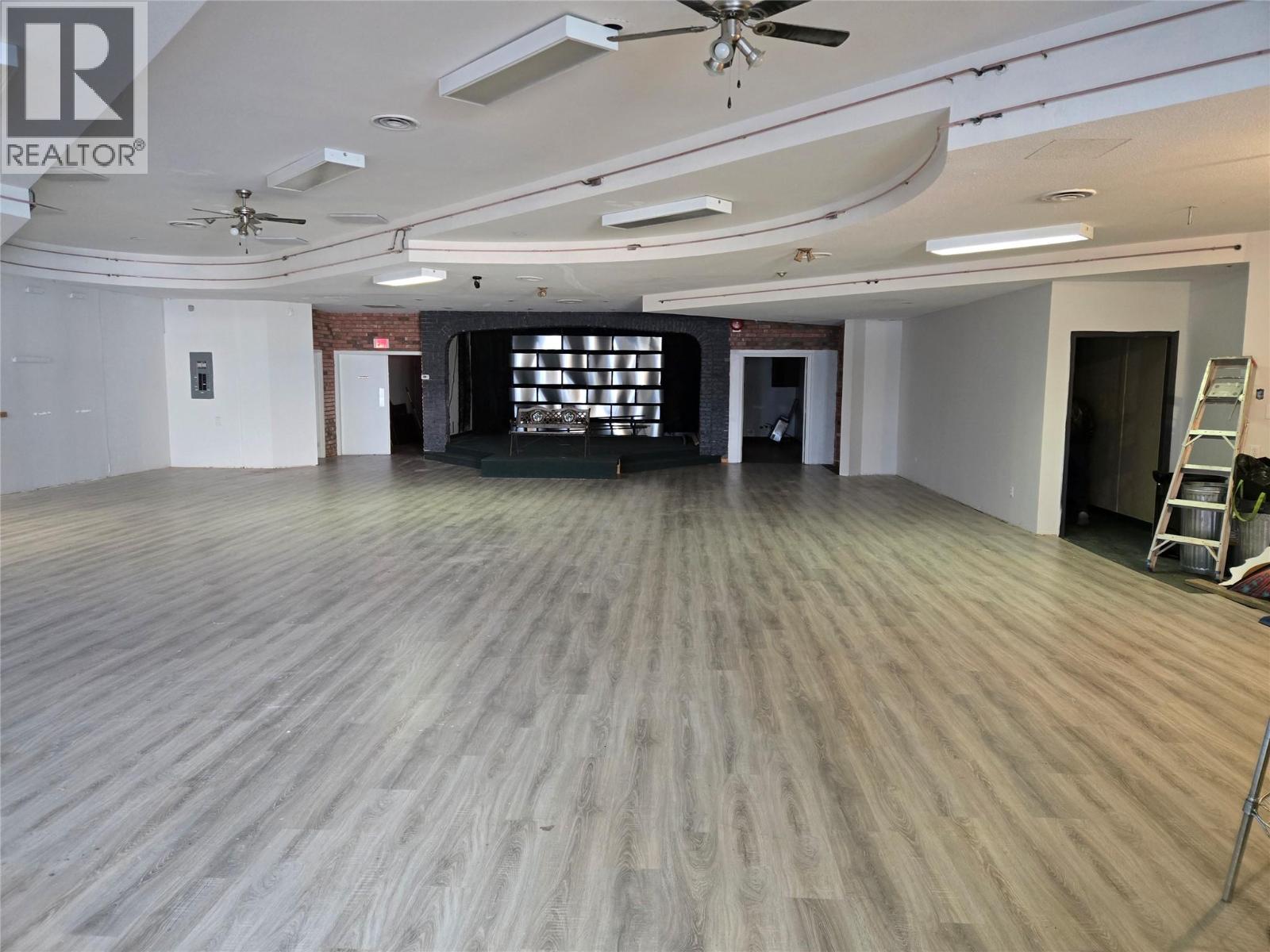 639 Main Street, Penticton, BC