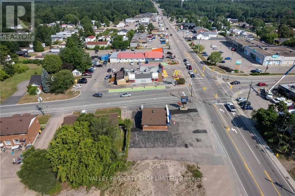 3436 Petawawa Boulevard, Petawawa, ON