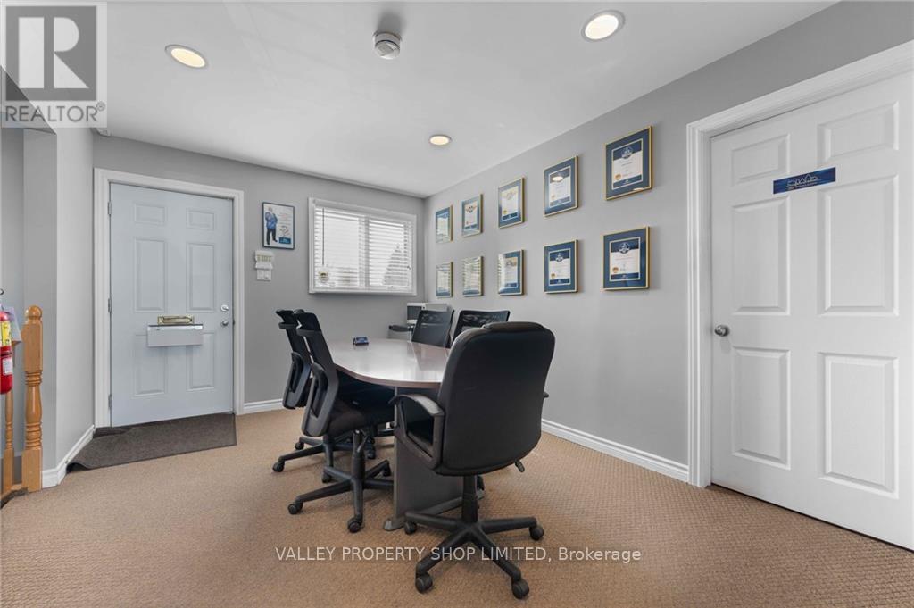 3436 Petawawa Boulevard, Petawawa, ON