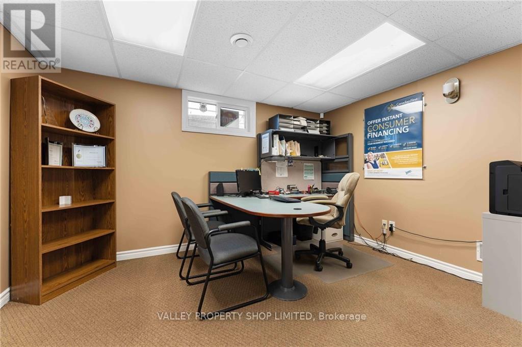 3436 Petawawa Boulevard, Petawawa, ON