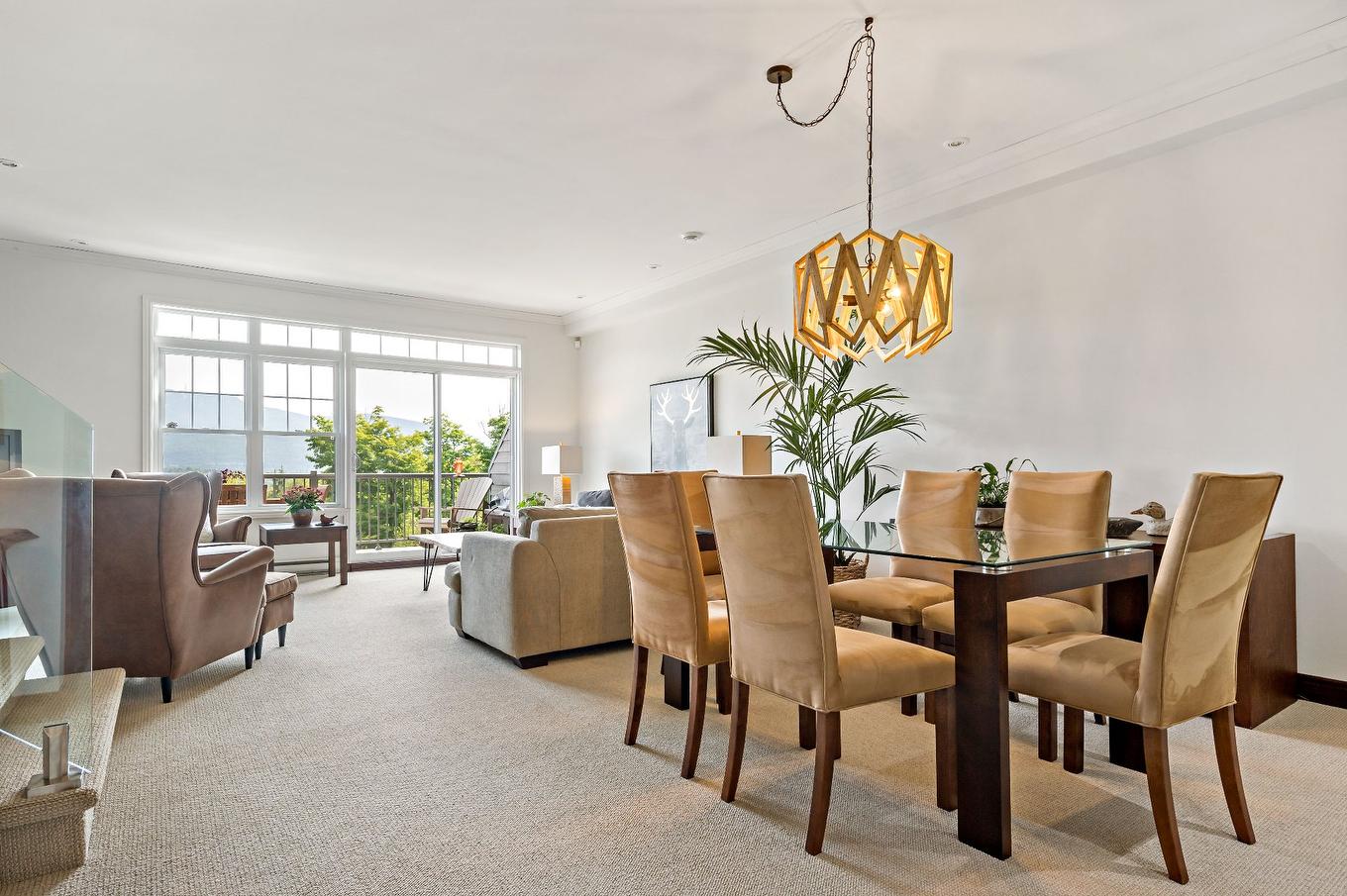 Overall view - 5-290 Rue Du Mont-Plaisant, Mont-Tremblant, QC - Indoor Photo Showing Dining Room