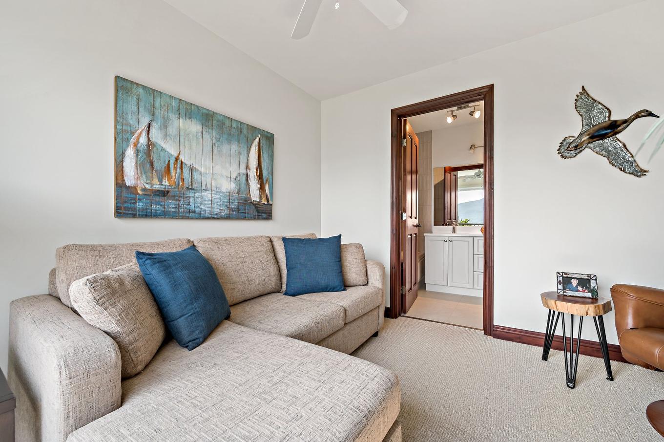 Master bedroom - 5-290 Rue Du Mont-Plaisant, Mont-Tremblant, QC - Indoor Photo Showing Living Room