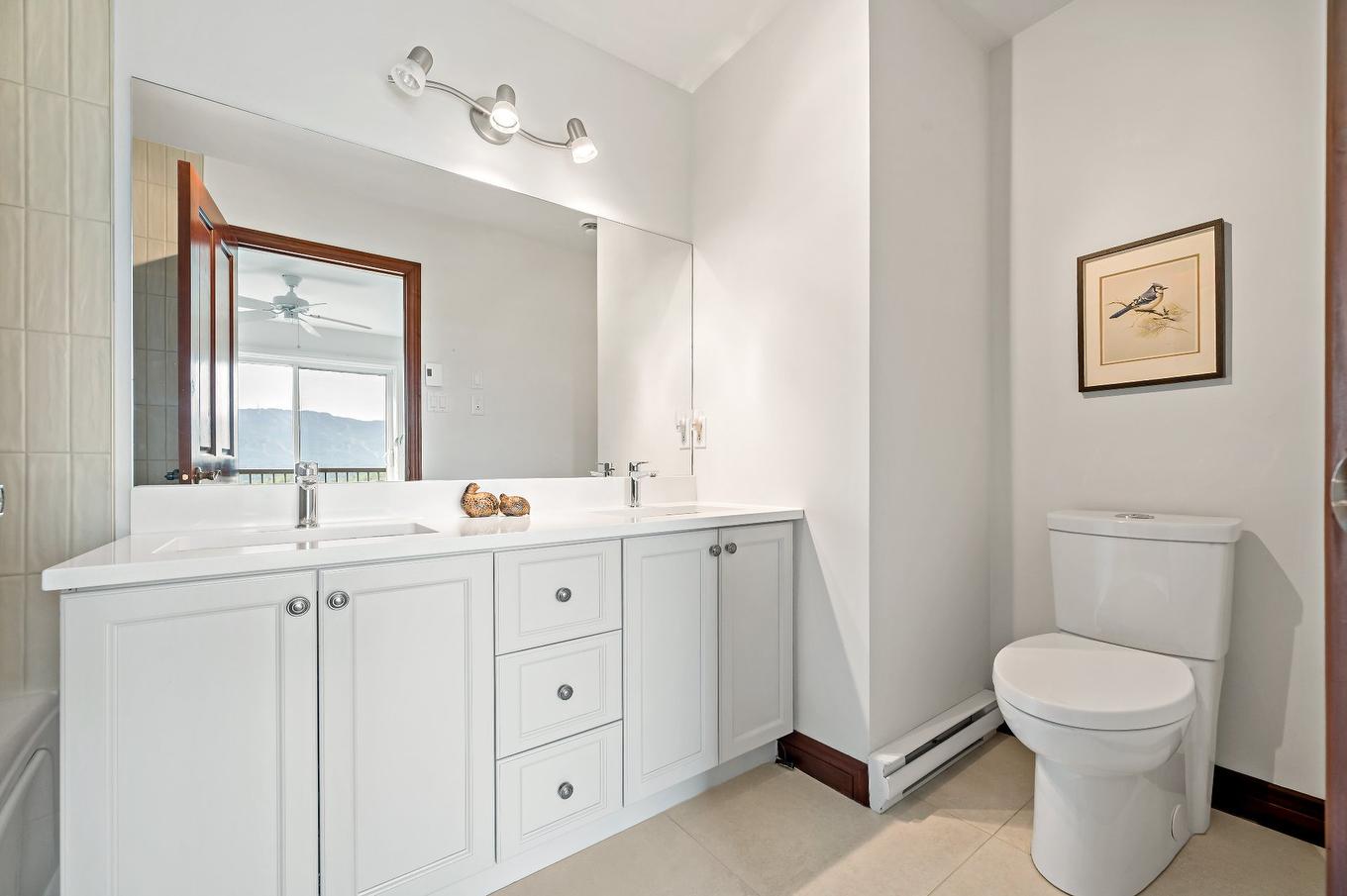 Ensuite bathroom - 5-290 Rue Du Mont-Plaisant, Mont-Tremblant, QC - Indoor Photo Showing Bathroom