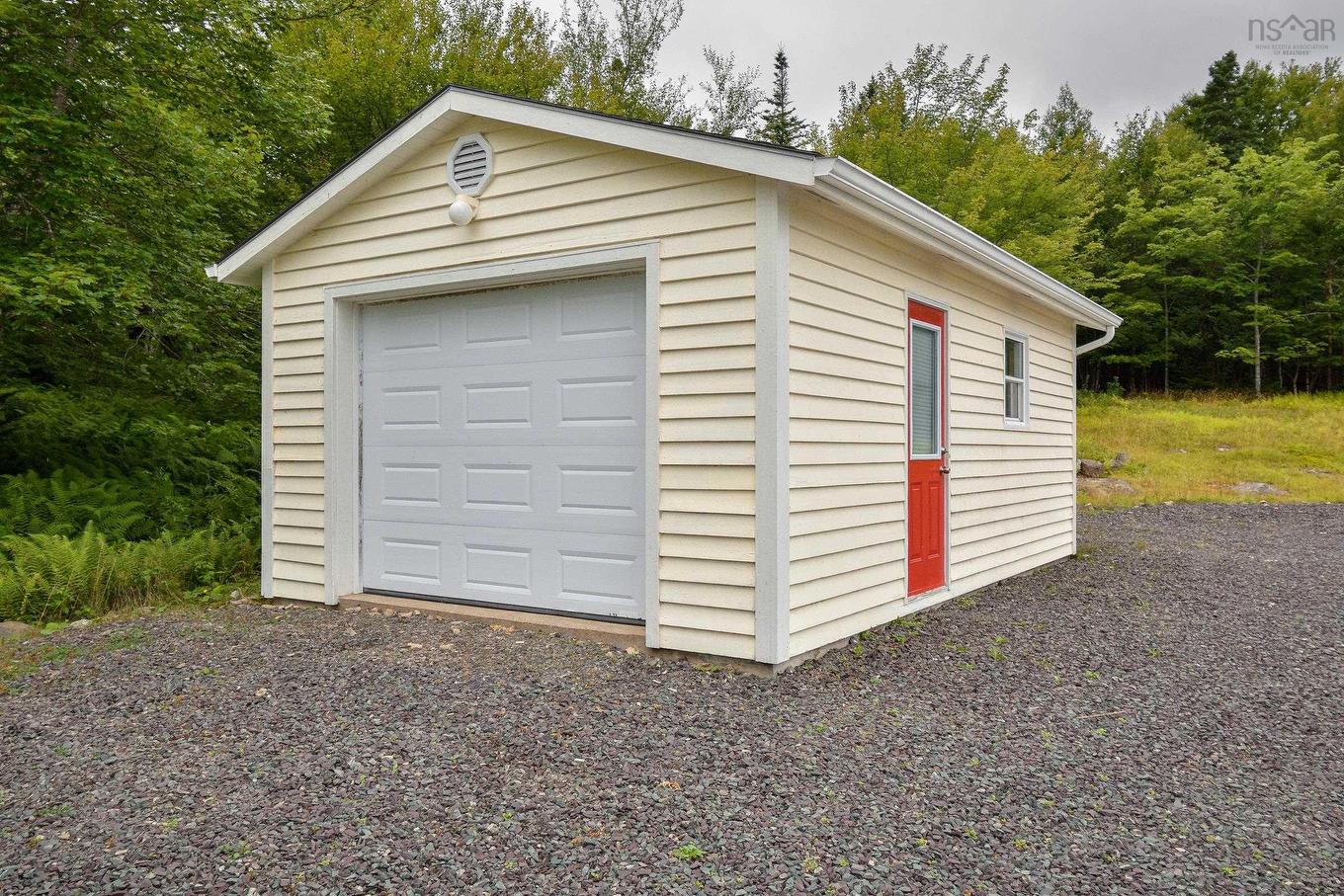 74 6101 Rd (Leo’S Lane), Roberta, NS