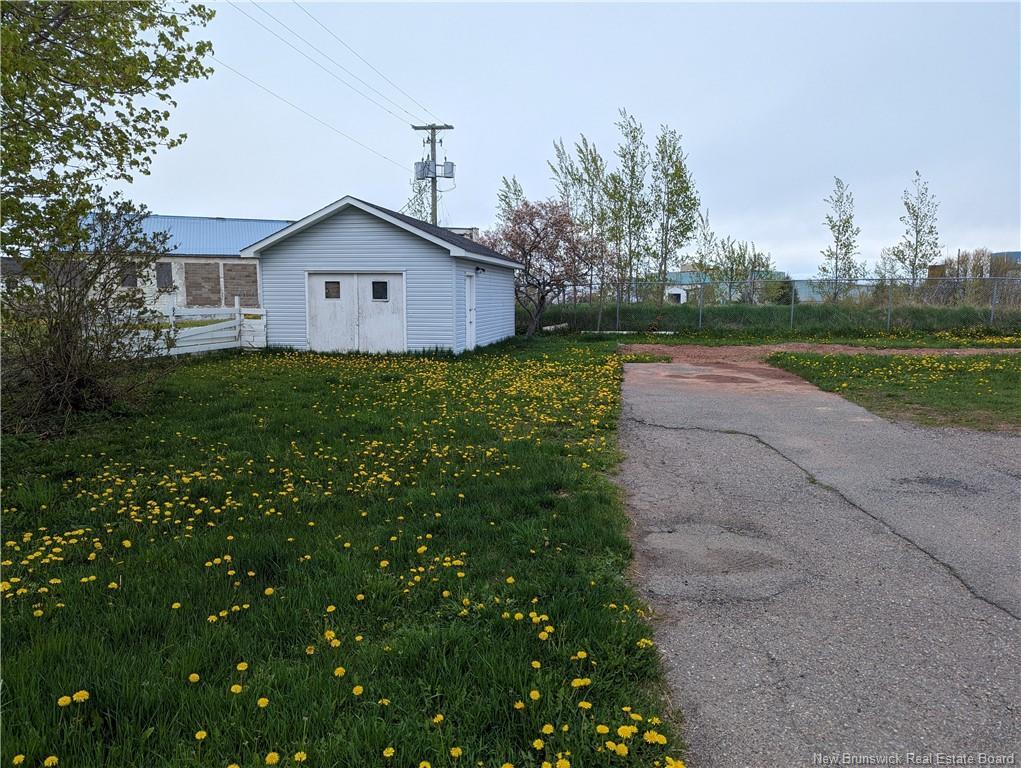 254 Jd Gauthier Blvd, Shippagan, NB