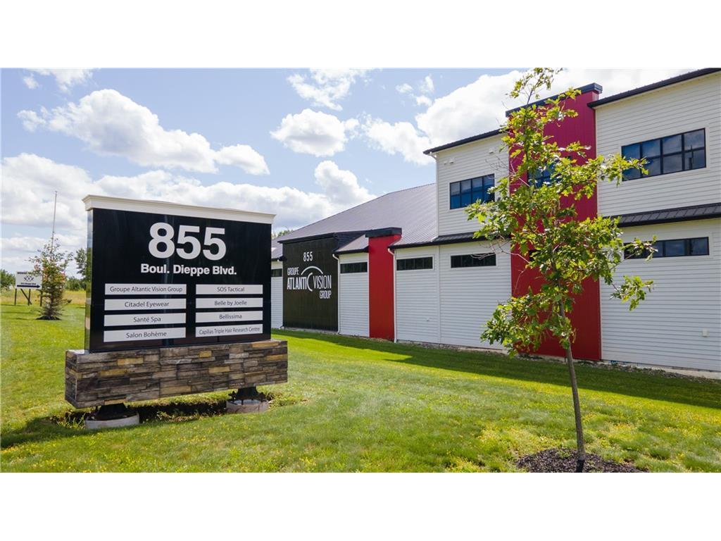 855 Dieppe Blvd, Dieppe, NB