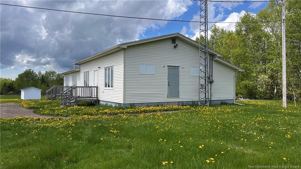 1913 Route 160, Saint-Sauveur, NB