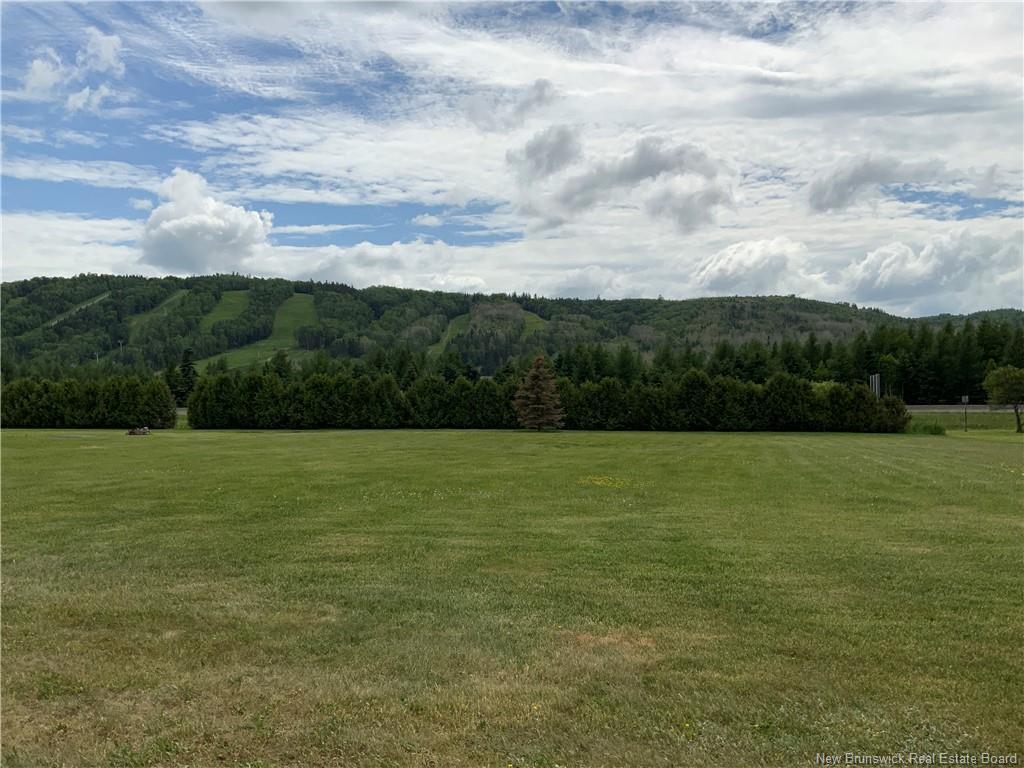 33 Cloutier St, Saint-Jacques, NB