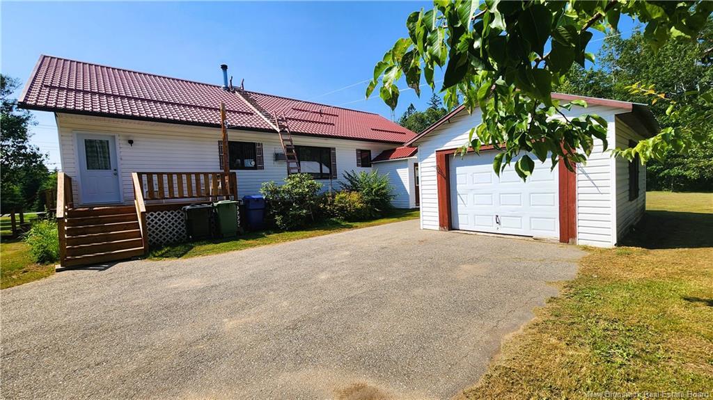 10228 Route 113 Rte, Miscou, NB