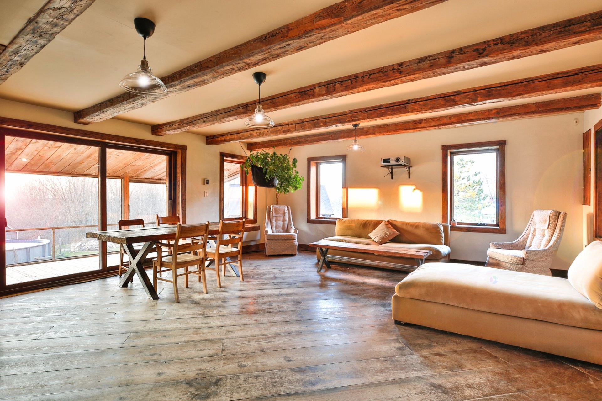 Salon - 1411 4E Rang, Maricourt, QC