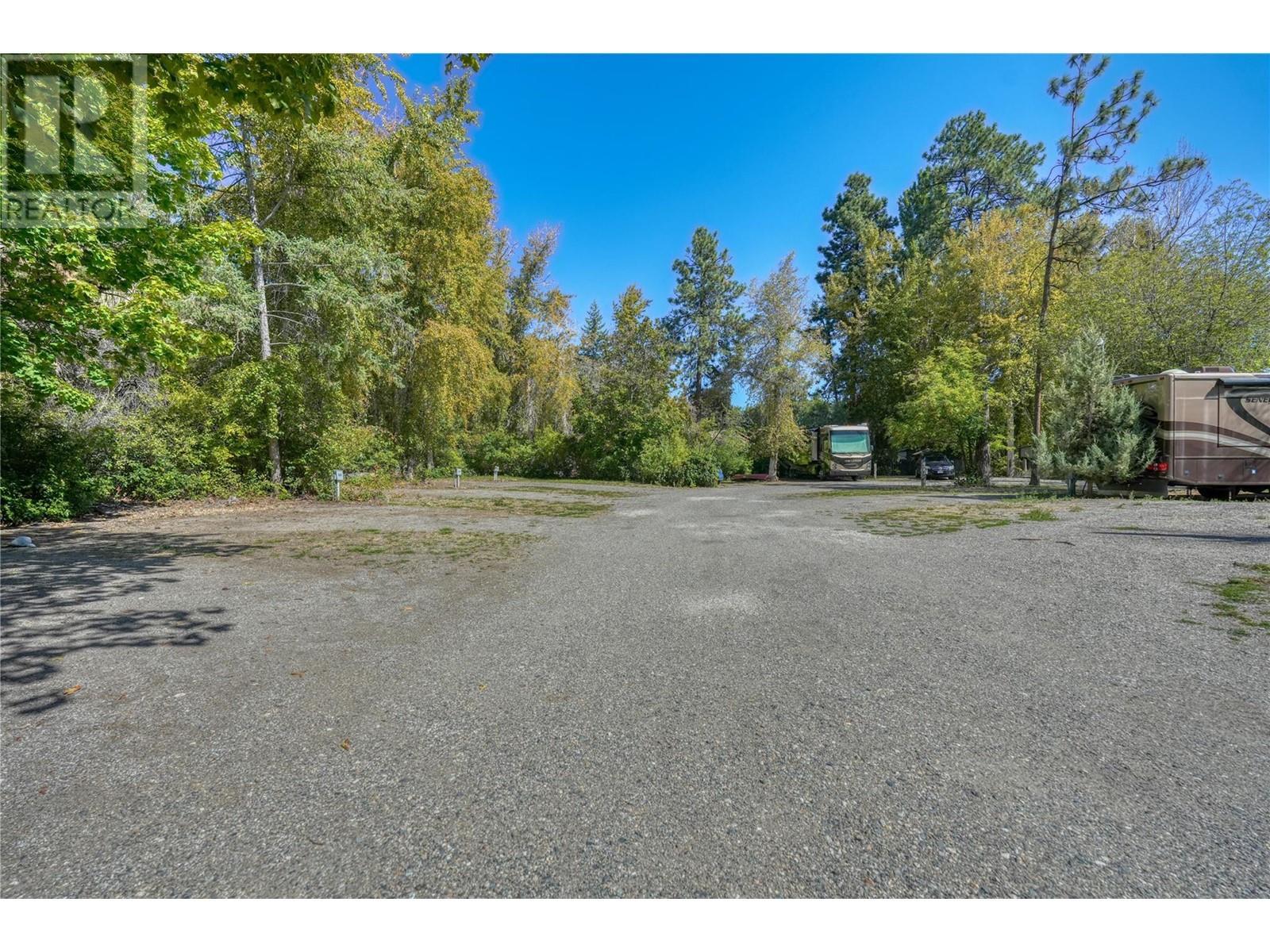 3960 Beach Avenue, Peachland, BC