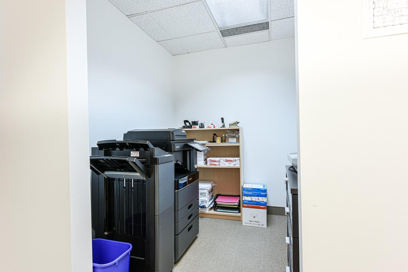 Storage - 300-370Z Ch. De Chambly, Longueuil (Le Vieux-Longueuil), QC - Indoor