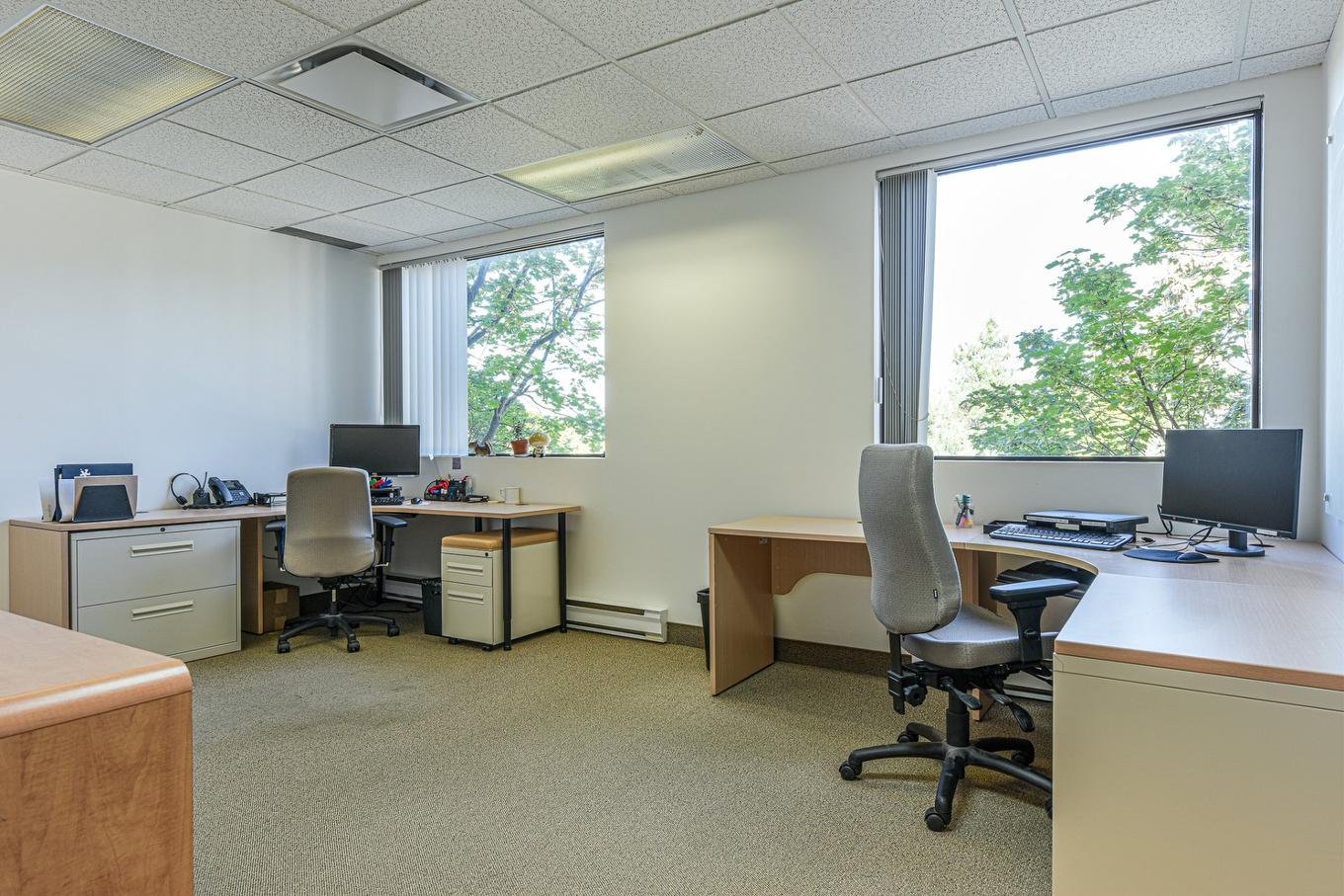 Office - 300-370Z Ch. De Chambly, Longueuil (Le Vieux-Longueuil), QC - Indoor Photo Showing Office
