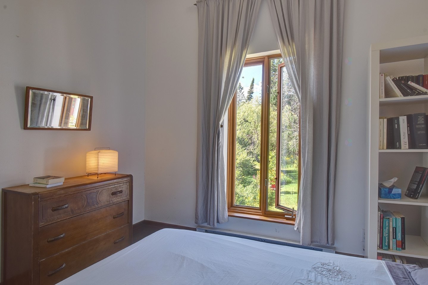 Bedroom - 2147 Ch. Du Lac-Quenouille, Val-Des-Lacs, QC - Indoor Photo Showing Bedroom