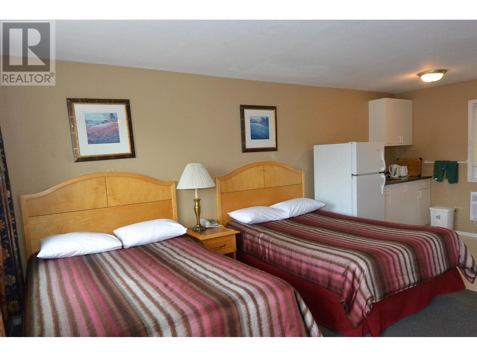 4444 10Th Avenue, New Hazelton, BC