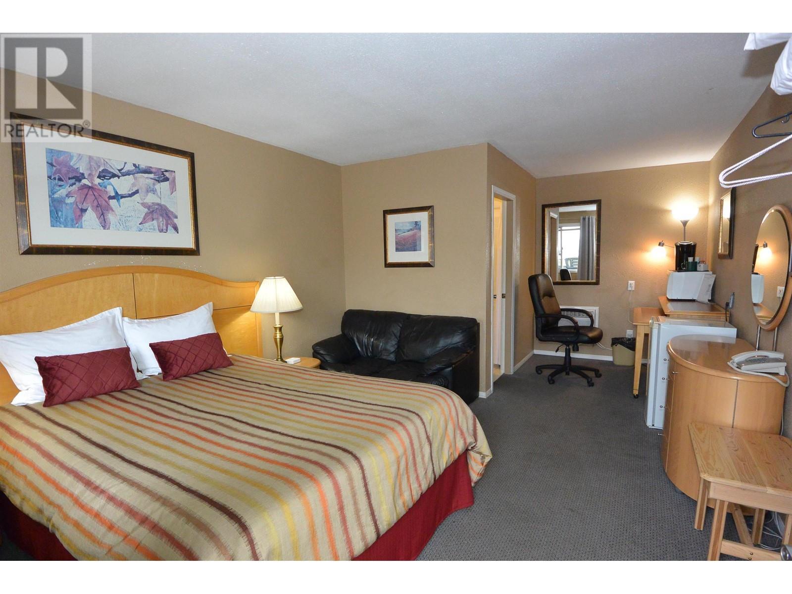 4444 10Th Avenue, New Hazelton, BC