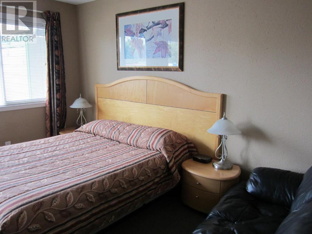 4444 10Th Avenue, New Hazelton, BC