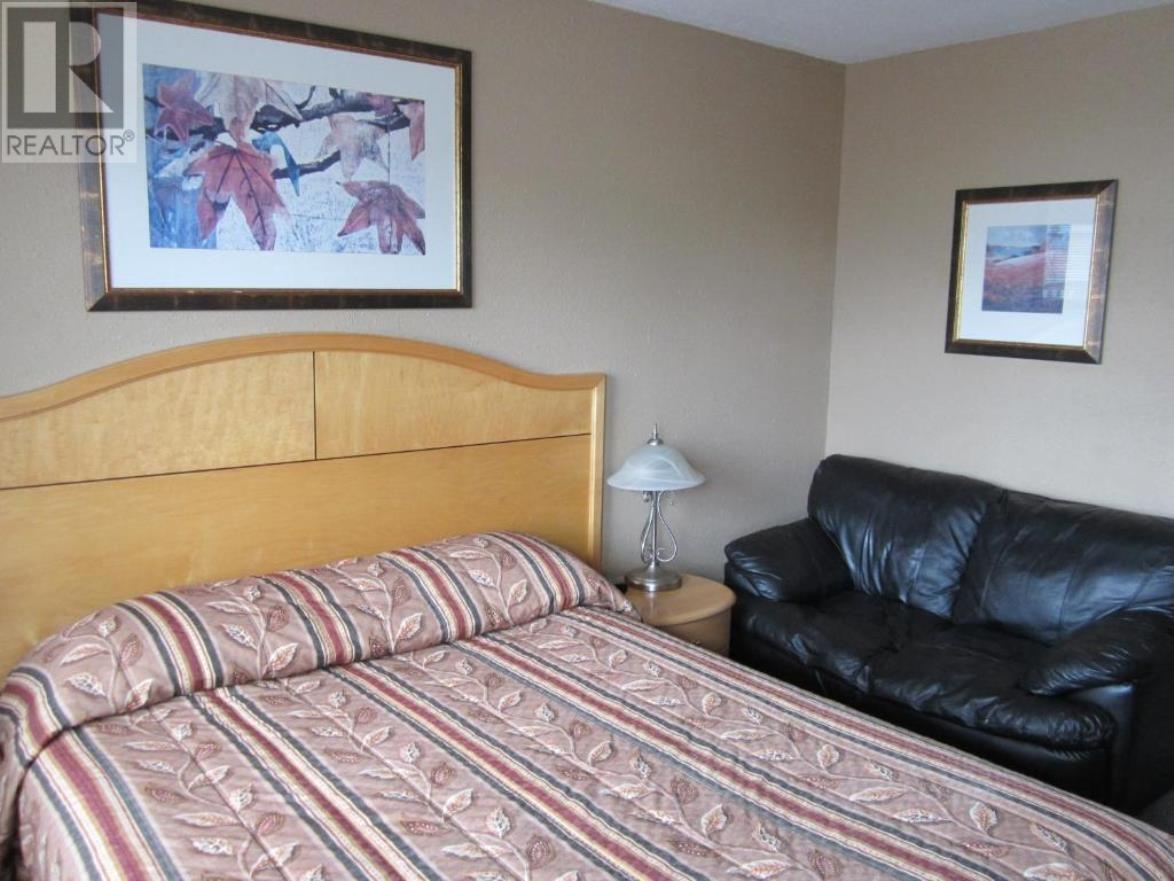 4444 10Th Avenue, New Hazelton, BC