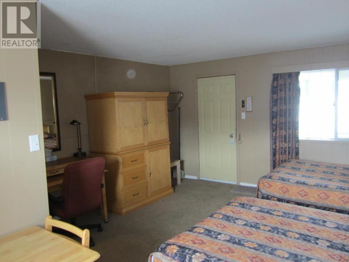 4444 10Th Avenue, New Hazelton, BC