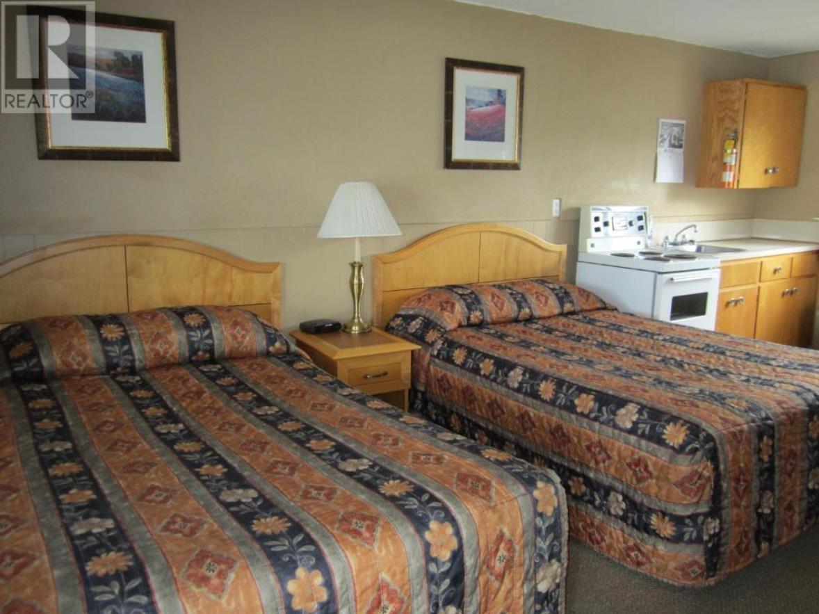 4444 10Th Avenue, New Hazelton, BC