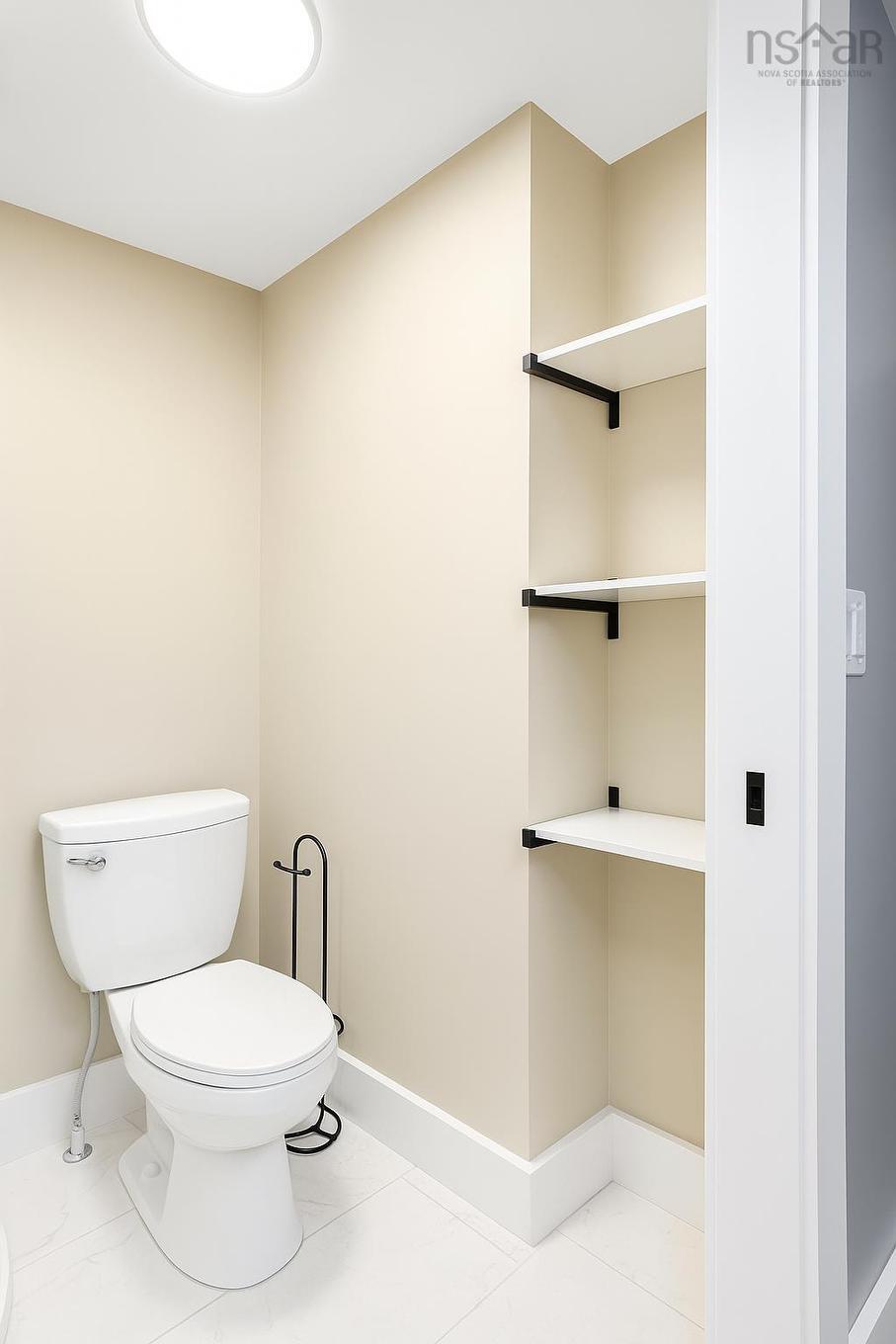 7602 Highway 8, South Brookfield, NS