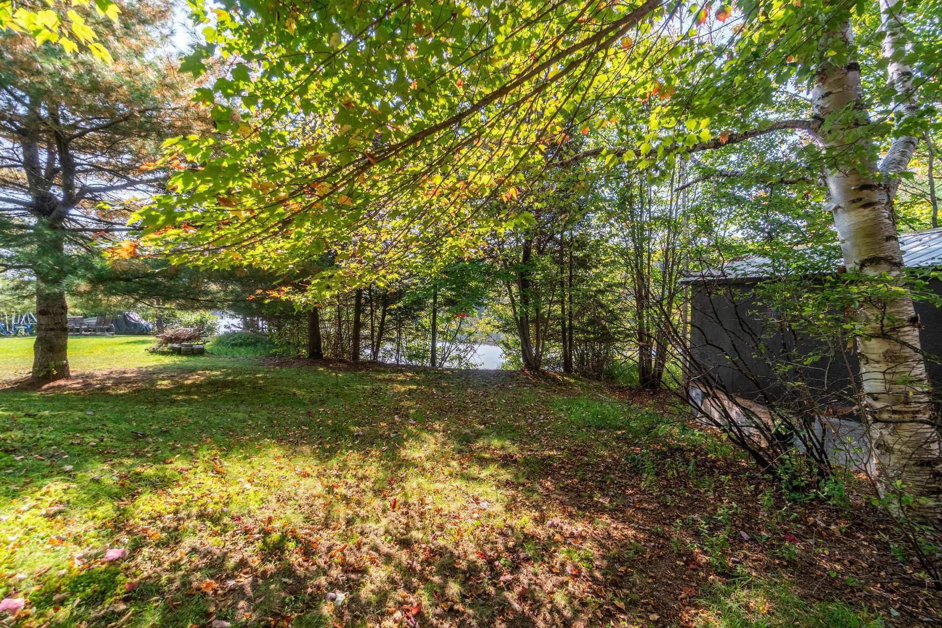 Accès au plan d'eau - Ch. Du Genêt, L'Ascension, QC