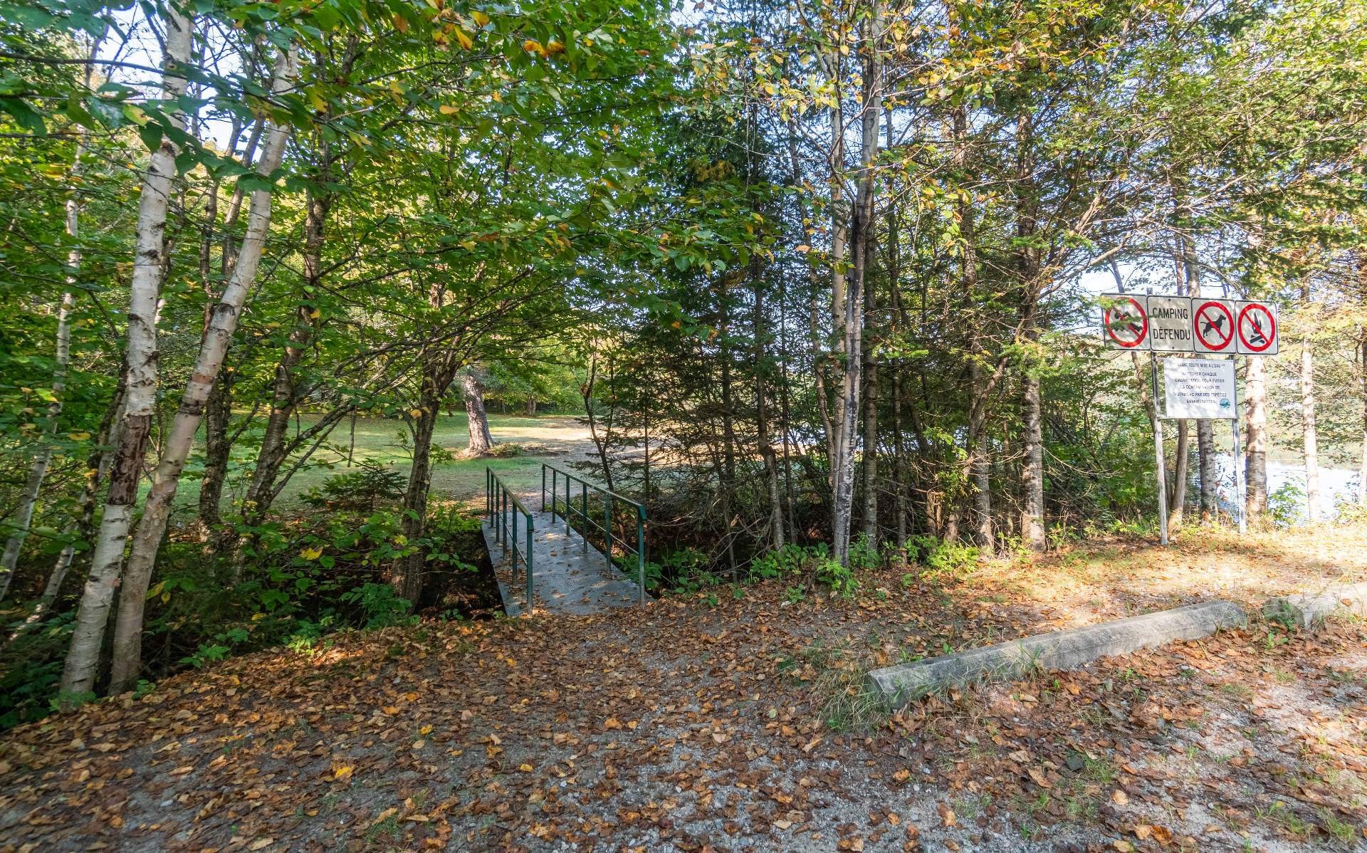 À proximité - Ch. Du Genêt, L'Ascension, QC