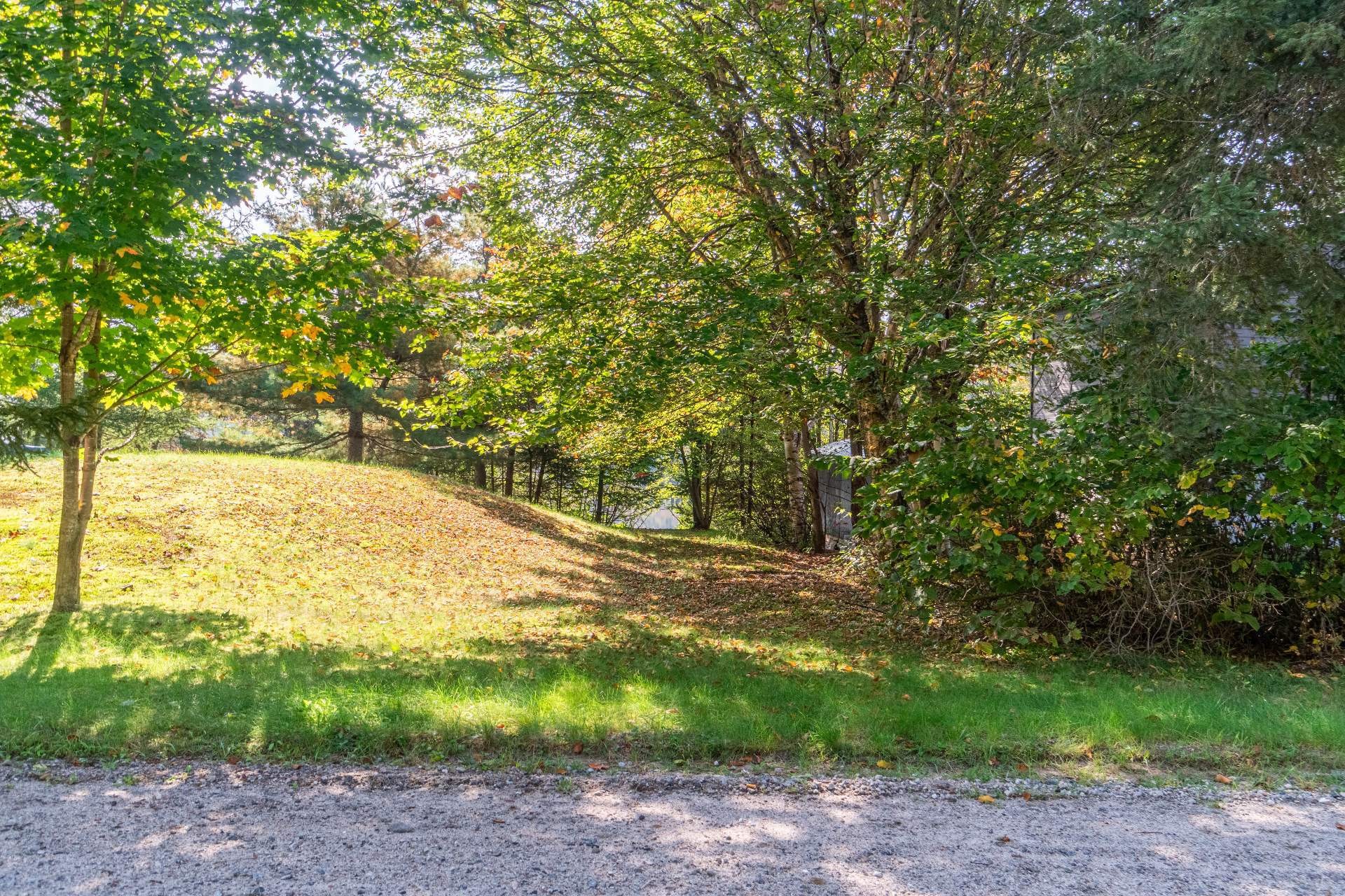 Accès au plan d'eau - Ch. Du Genêt, L'Ascension, QC
