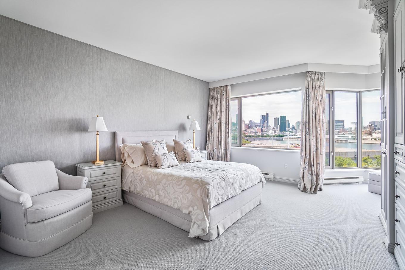 Chambre à coucher principale - 707-2500 Av. Pierre-Dupuy, Montréal (Ville-Marie), QC - Indoor Photo Showing Bedroom