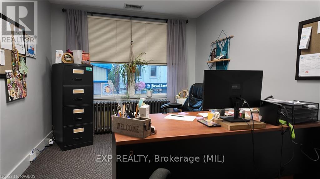 290 10Th Street, Hanover, ON