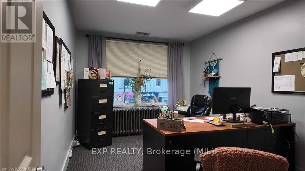 290 10Th Street, Hanover, ON