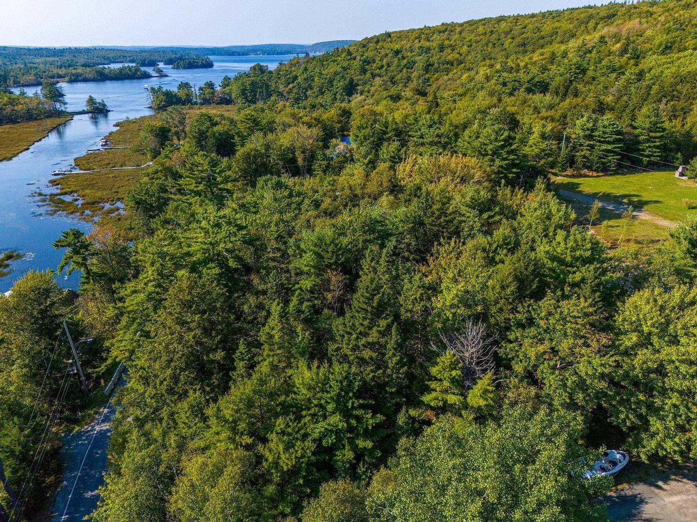 000 No 318 Highway, Waverley, NS