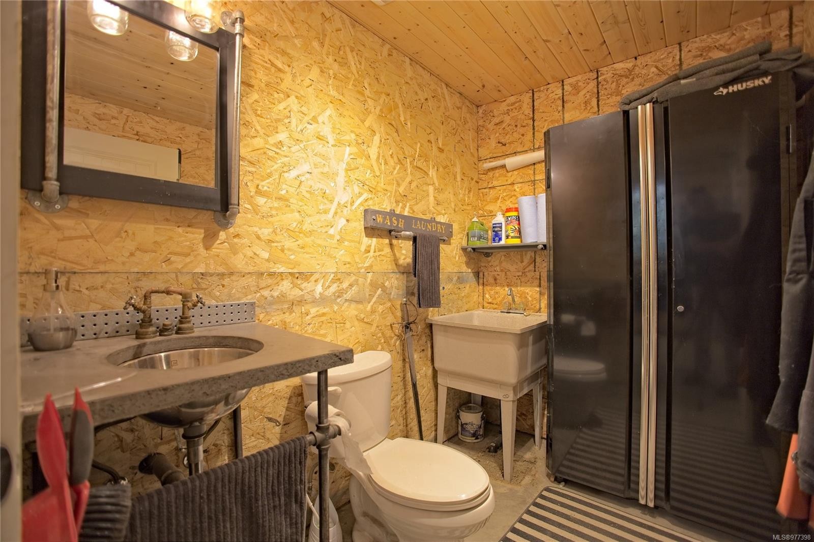 367 Long Harbour Rd, Salt Spring, BC