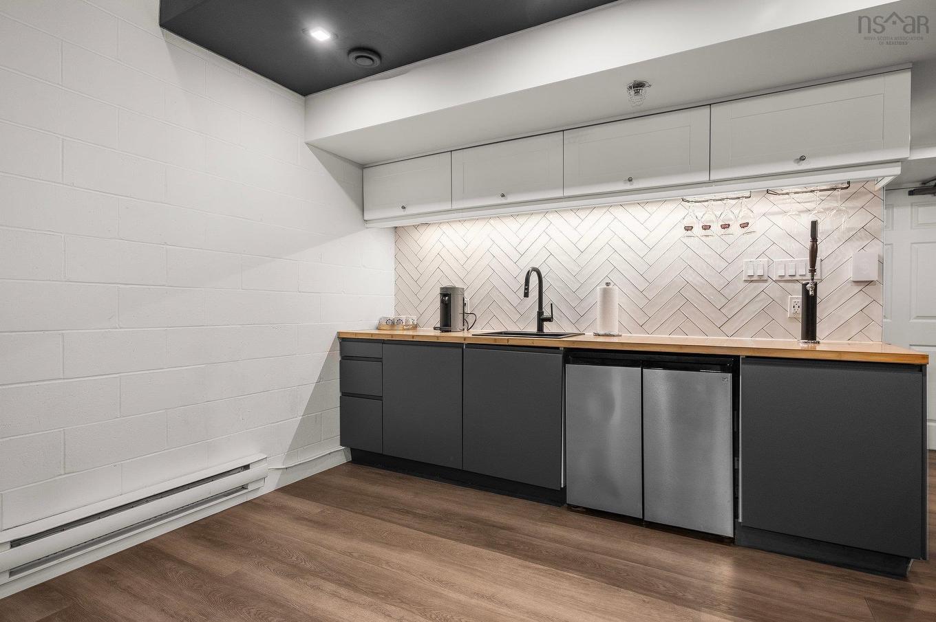 1200 1461 Brenton Street, Halifax, NS