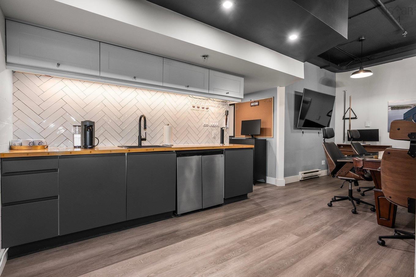 1200 1461 Brenton Street, Halifax, NS