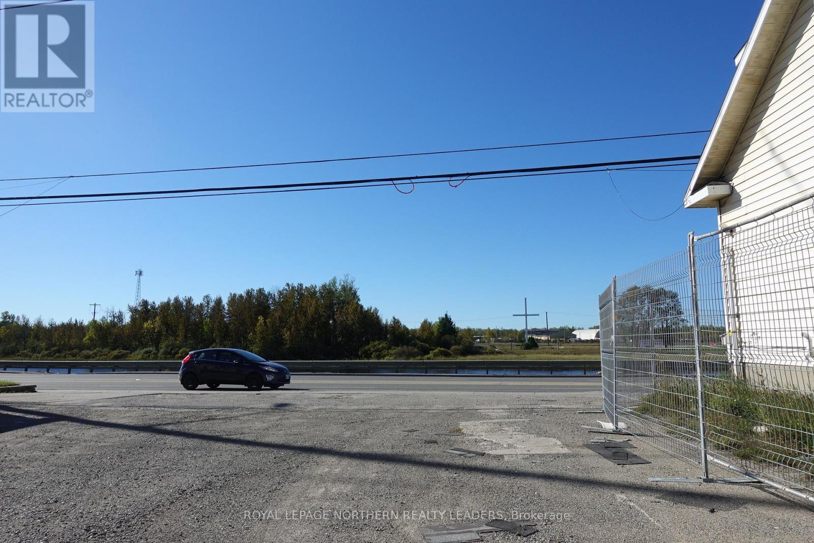 690 Riverside Drive, Timmins (Mtj - Main Area), ON