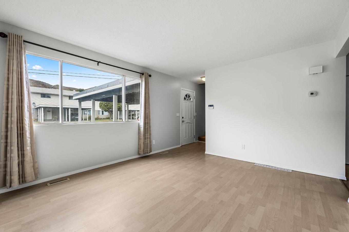 4-1173 Ponlen Street, Kamloops, BC - Indoor Photo Showing Other Room