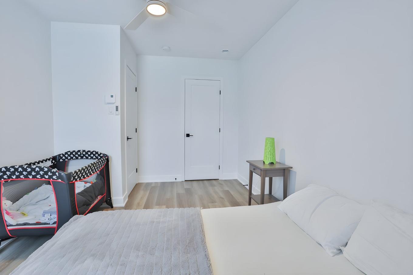 Chambre à  coucher - 5-280 Rue Du Mont-Plaisant, Mont-Tremblant, QC - Indoor Photo Showing Bedroom