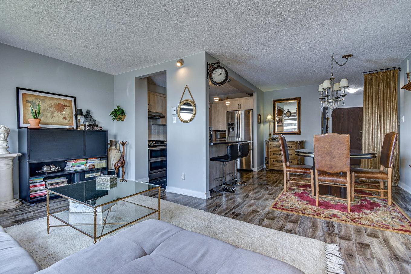 Vue d'ensemble - 404-2505 Av. Du Havre-Des-Îles, Laval (Chomedey), QC - Indoor