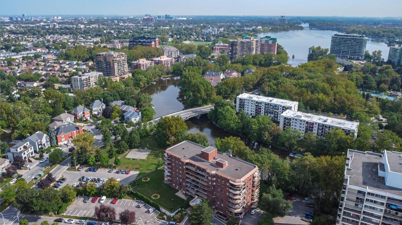 Photo aérienne - 404-2505 Av. Du Havre-Des-Îles, Laval (Chomedey), QC - Outdoor With Body Of Water With View