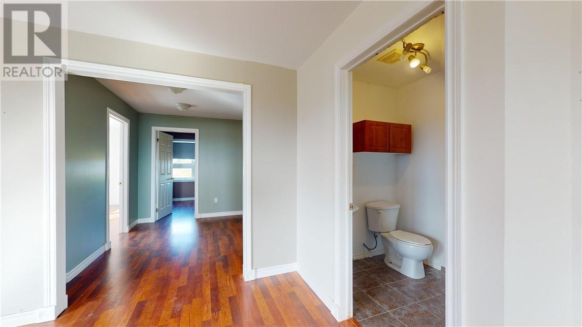 86 Vankoughnet E, Little Current, ON