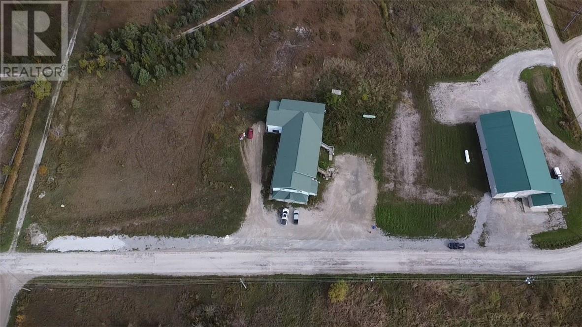 86 Vankoughnet E, Little Current, ON