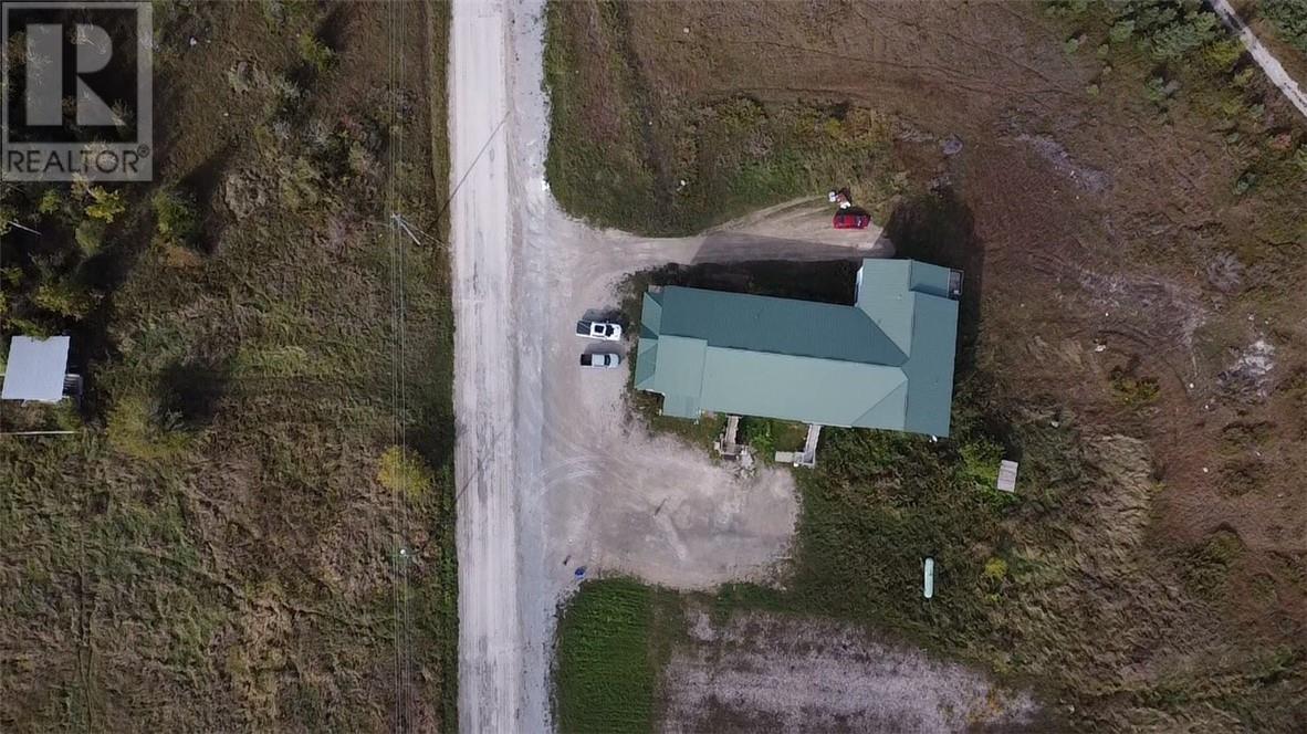 86 Vankoughnet E, Little Current, ON