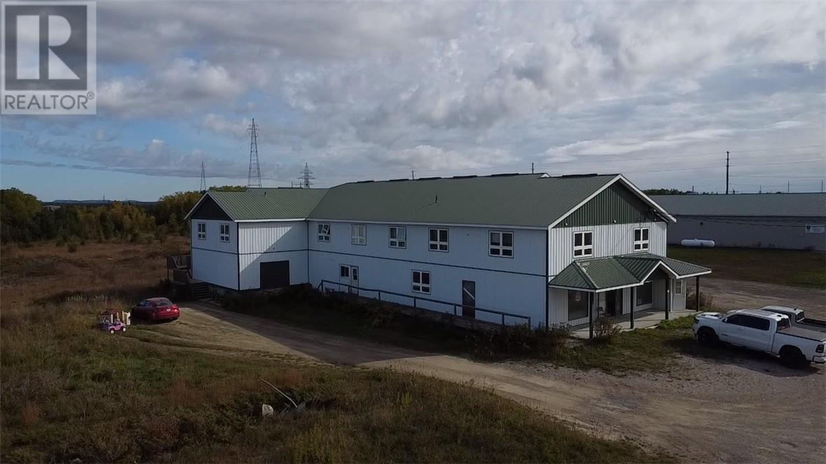 86 Vankoughnet E, Little Current, ON