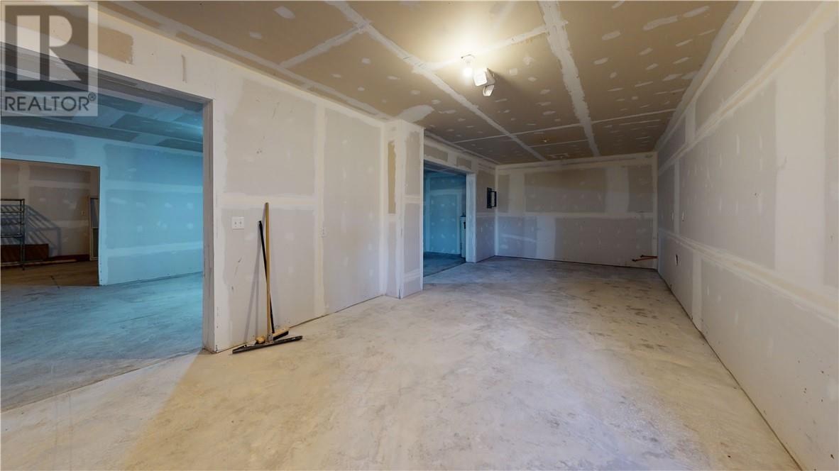 86 Vankoughnet E, Little Current, ON