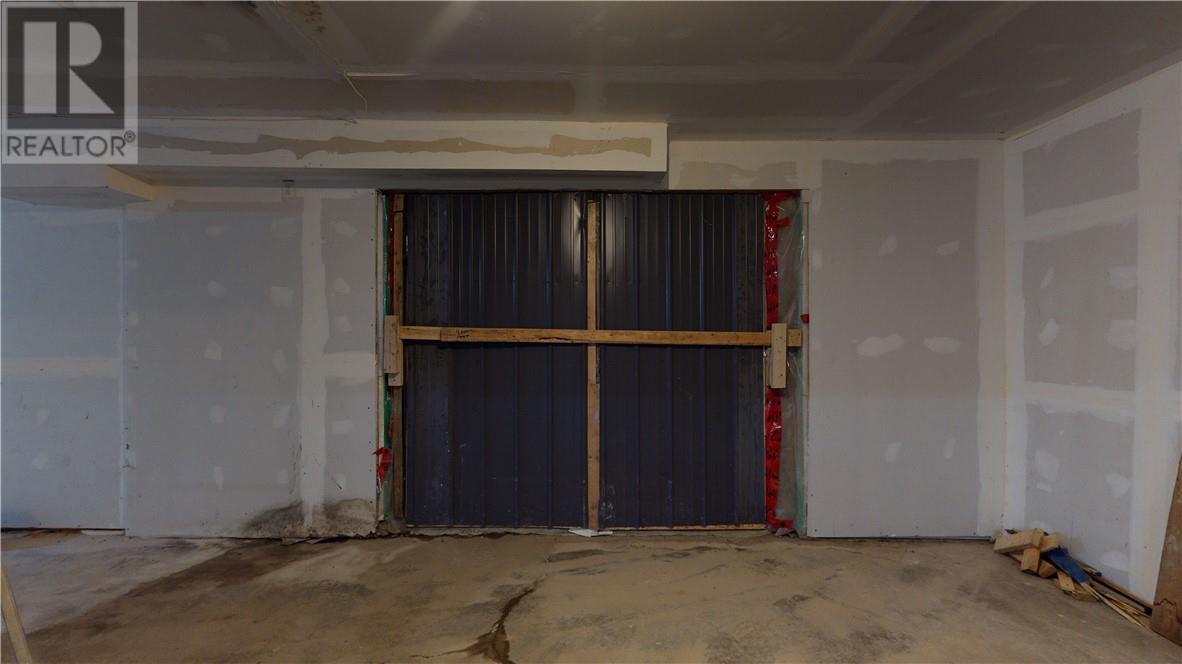 86 Vankoughnet E, Little Current, ON